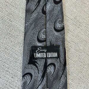 Envoy limited edition Black and Gray Patterned Tie